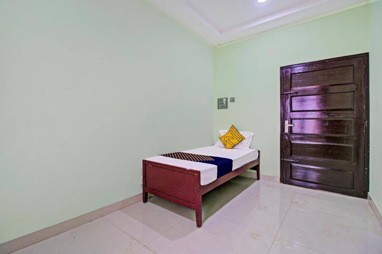 Spot On 73862 Jaya Tourist Home Varkala Exterior foto